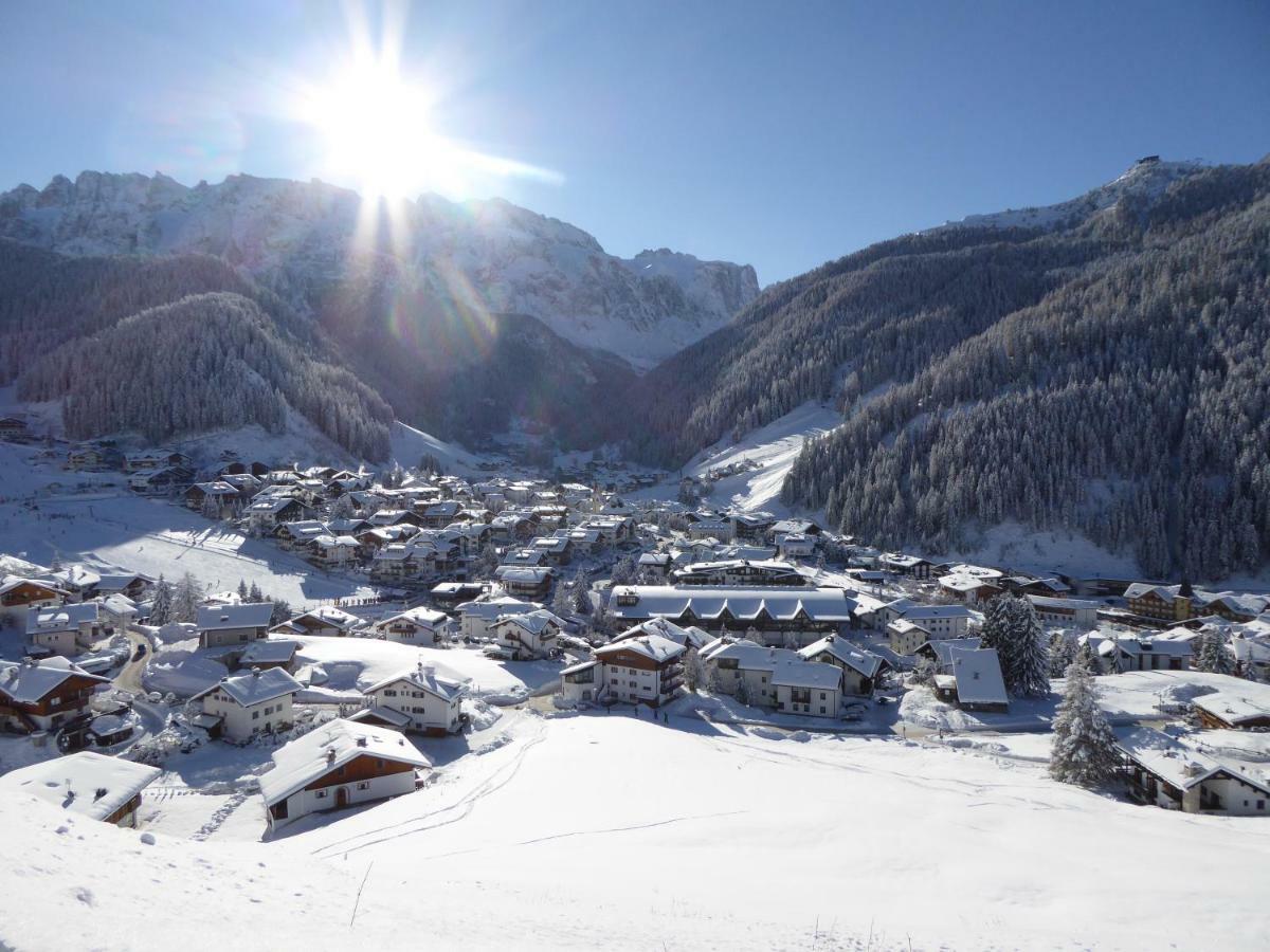 App. Sun Burdengeja Lägenhet Selva di Val Gardena Exteriör bild